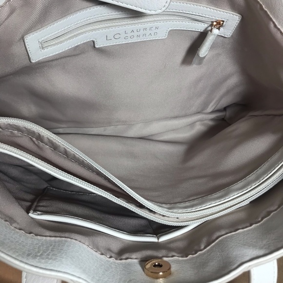 LC Lauren Conrad White Pink Floral Large Vegan Leather Tote Bag NWOT - Picture 9 of 15